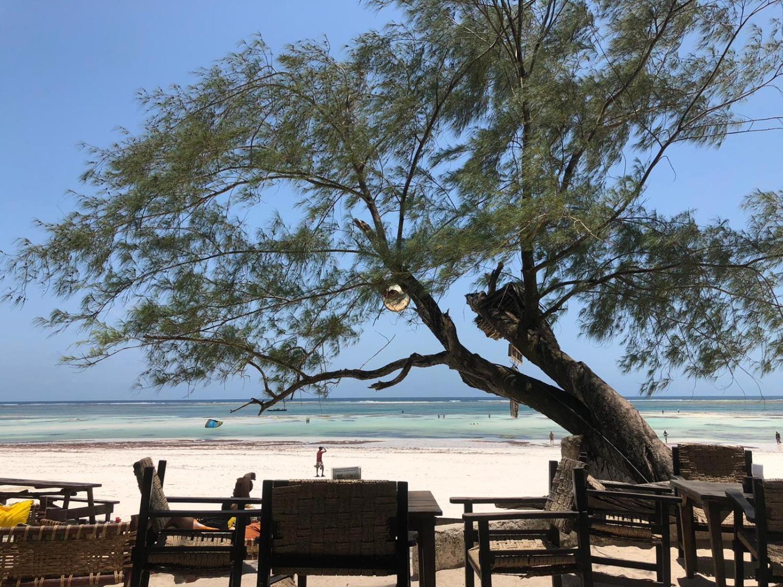 Aqua Resort Diani Beach Bagian luar foto